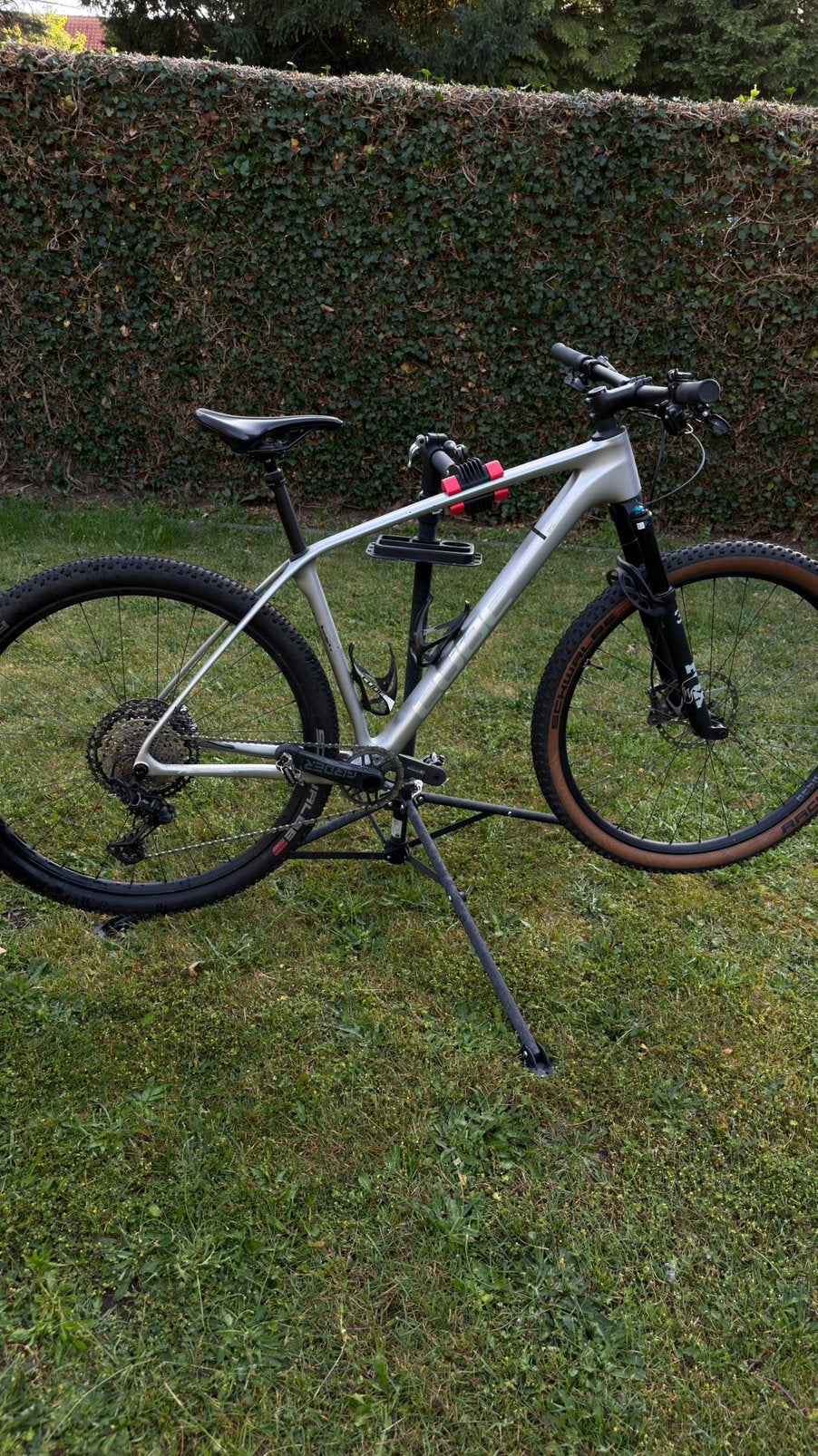Cube Reaction C:62 Race, VTT semi-rigide, Enlèvement, Frein à disque, Hommes
