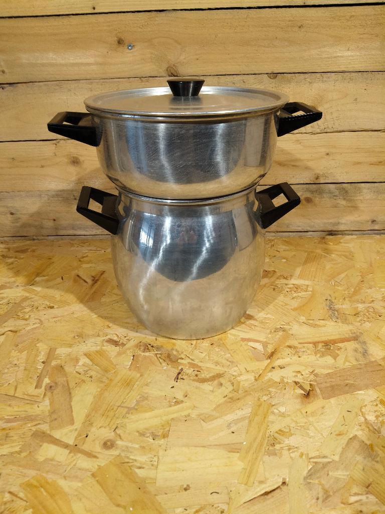 Couscoussière et grande casserole., Huis en Inrichting, Keuken | Potten en Pannen, Ophalen, Aluminium, Pannenset, Zo goed als nieuw