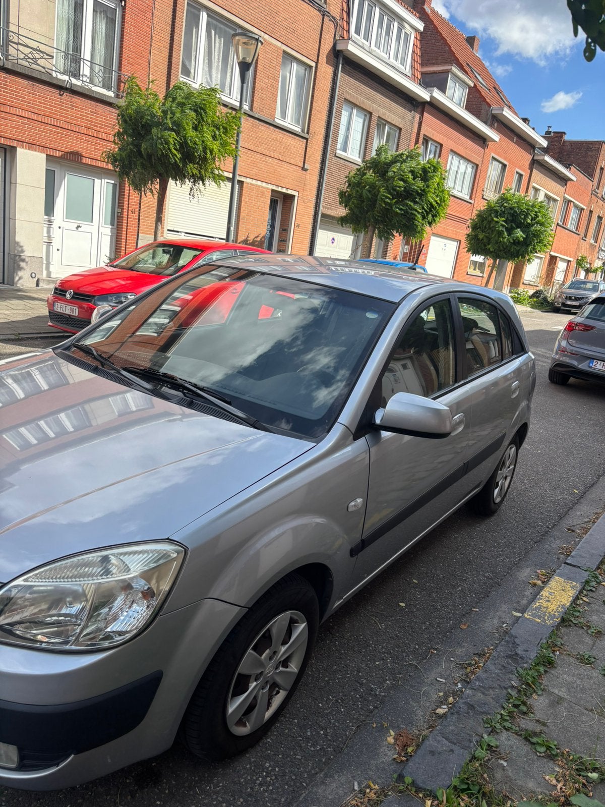 Kia rio 1.4 essence 165000km pret a immatriculer et car pass, Auto's, Zwart, 5 deurs, Particulier, Rio
