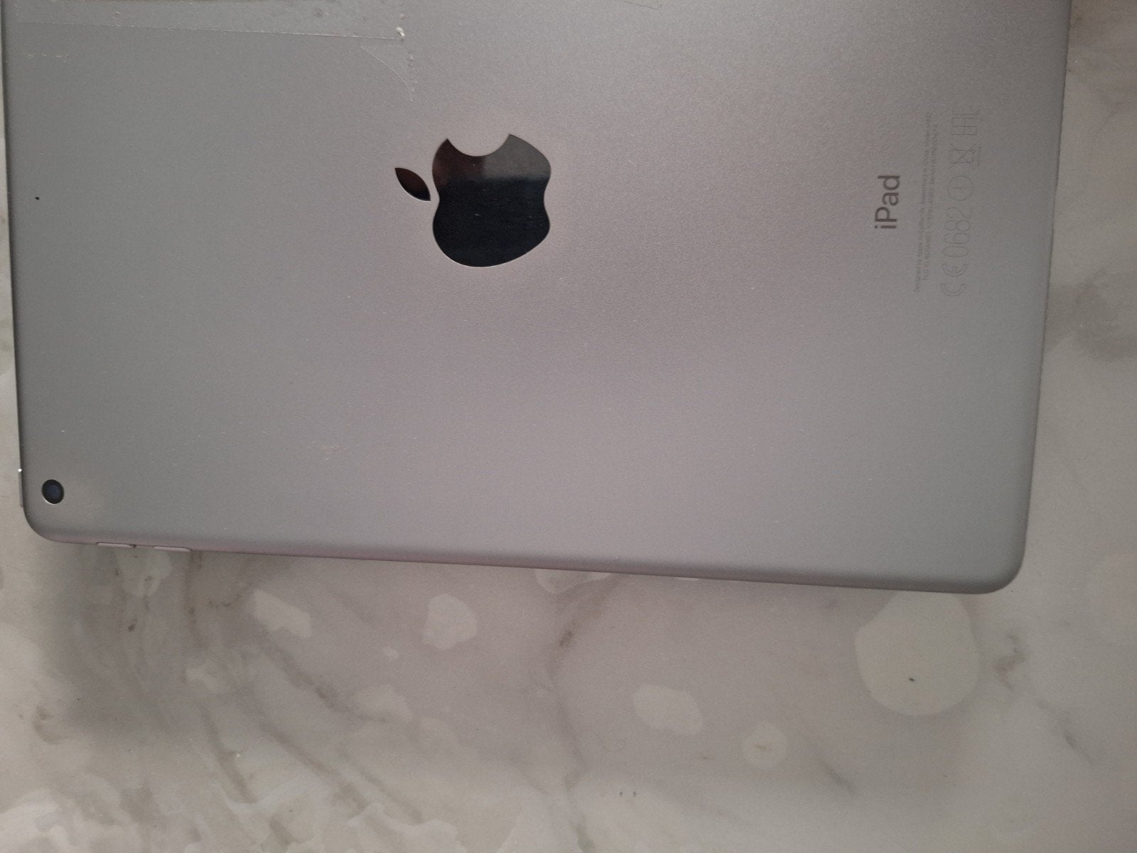 Apple iPad 9.7 (2017)-32GB Wifi, Ophalen