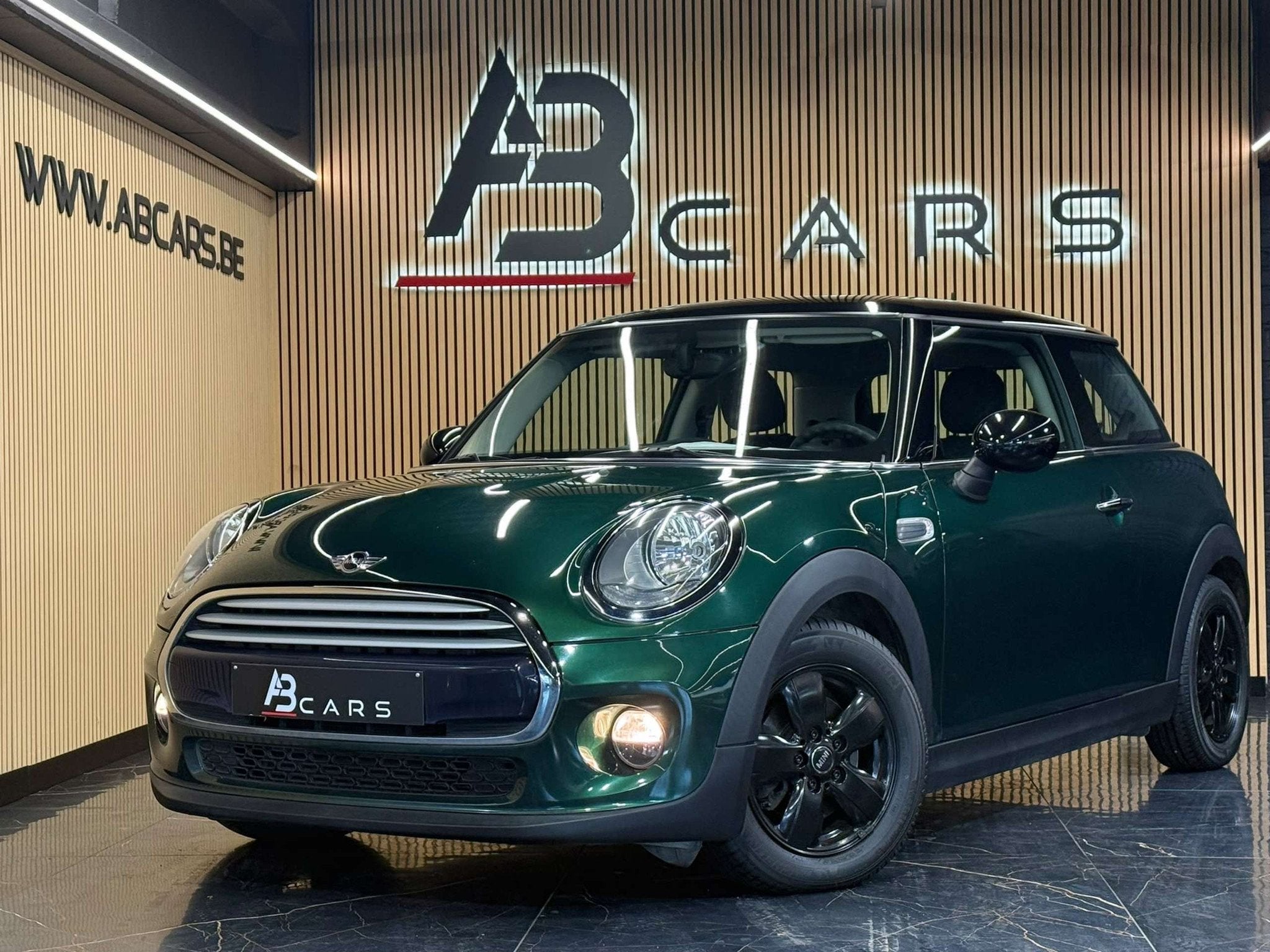MINI Cooper 1.5 * GARANTIE 12 MOIS * 1ER PROP *, Autos, 100 kW, Achat, Entreprise, Boîte manuelle