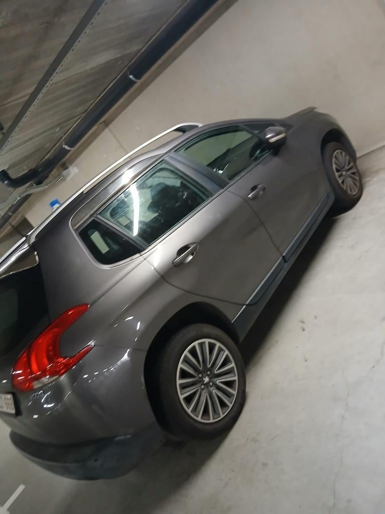 Peugeot 2008 1.2 6B van 2015 met 132000 km op de teller, Auto's, Particulier, Te koop