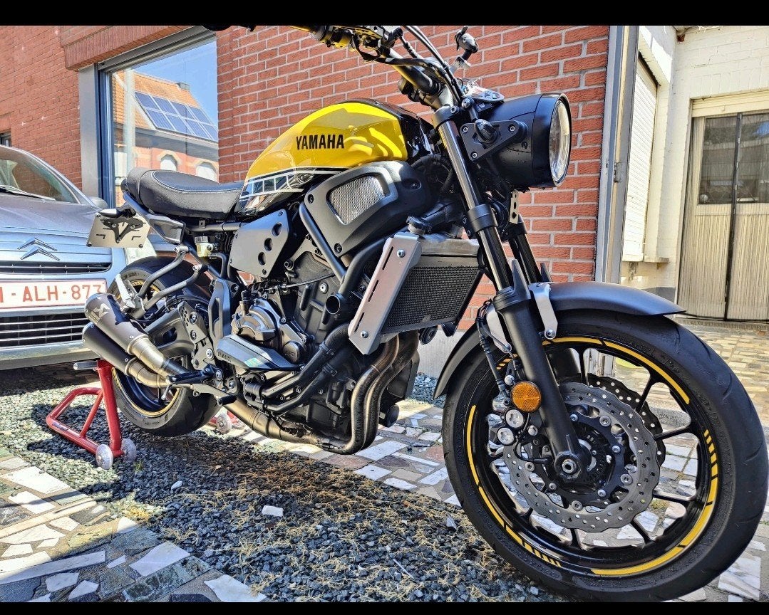 Yamaha XSR700 – 2019 – Akrapovič – 15.000 km, 700 cc, 2 cilinders, ABS, Particulier