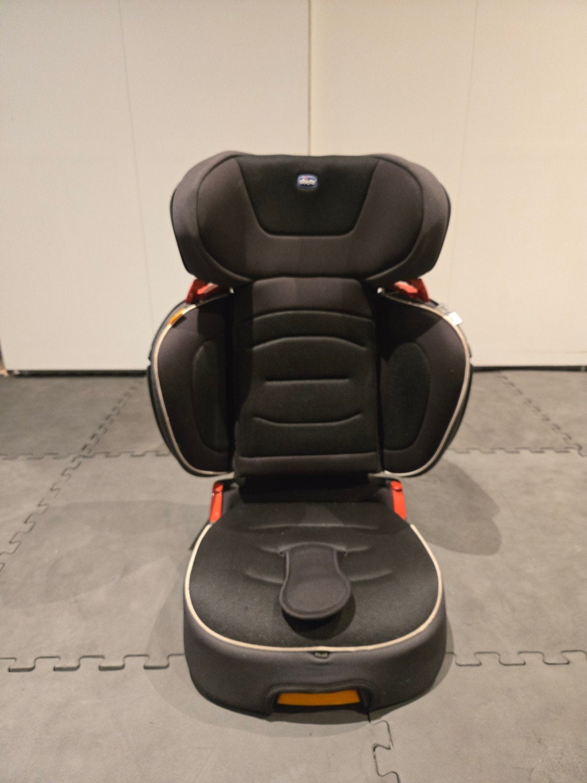 Siège auto marque Chicco enfant de 100 à 150 cm, Enfants & Bébés, Enlèvement ou Envoi, Comme neuf, 9 à 36 kg, Chicco