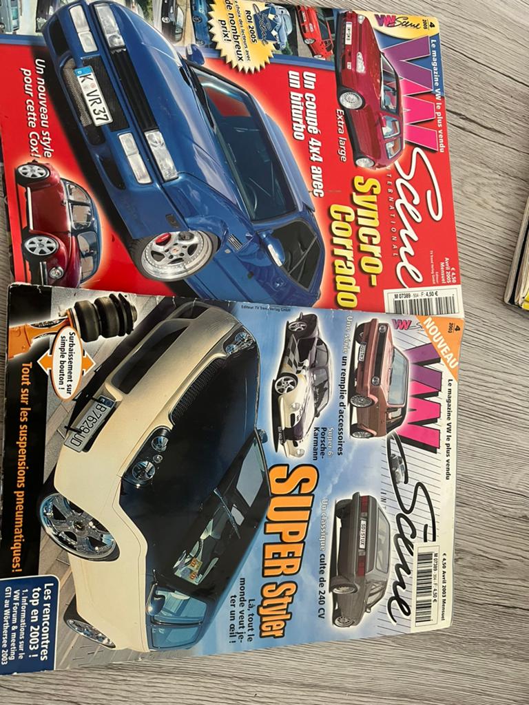Vw scène numéro 4 de 2003 et 2005, Livres, Autos | Brochures & Magazines, Enlèvement, Utilisé, Volkswagen