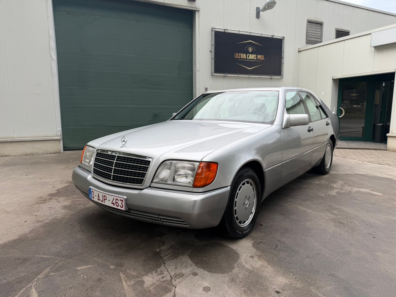 Mercedes W140 300SE Oldtimer/Automaat/Showroomstaat/GEKEURD, Automaat, Dealer onderhouden, Leder, Bedrijf