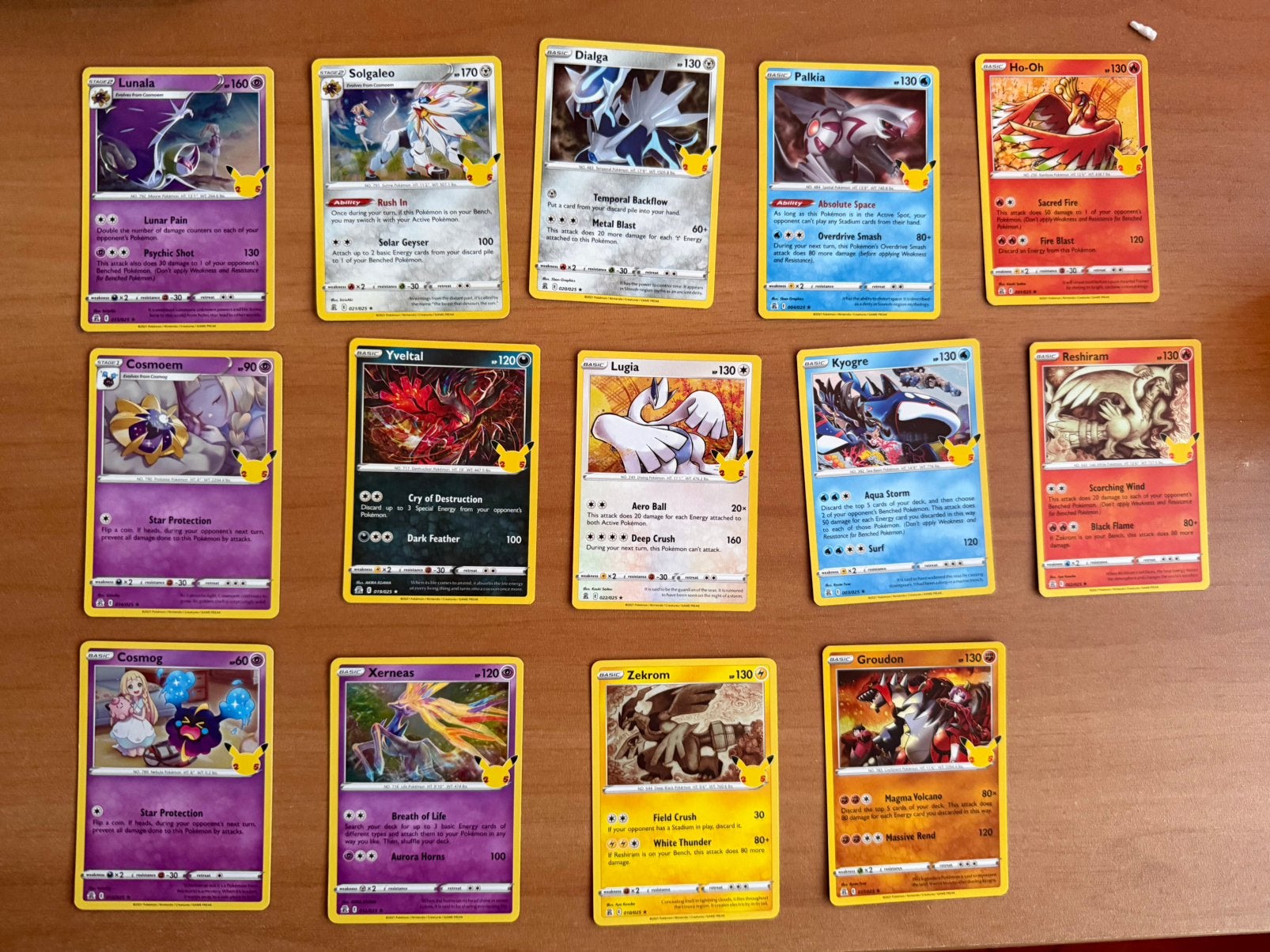 14 kaarten Pokémon Celebrations 25th Anniversary holo, Hobby en Vrije tijd, Verzamelkaartspellen | Pokémon, Ophalen of Verzenden