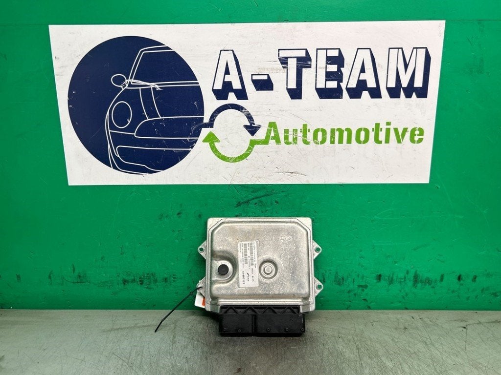 CALCULATEUR MOTEUR ECU Fiat Punto Evo (199) (|51880179|), FCA Germany GmbH, IPC D1-09 Bahnhofsplatz
65423  Rüsselsheim am Main, DE
