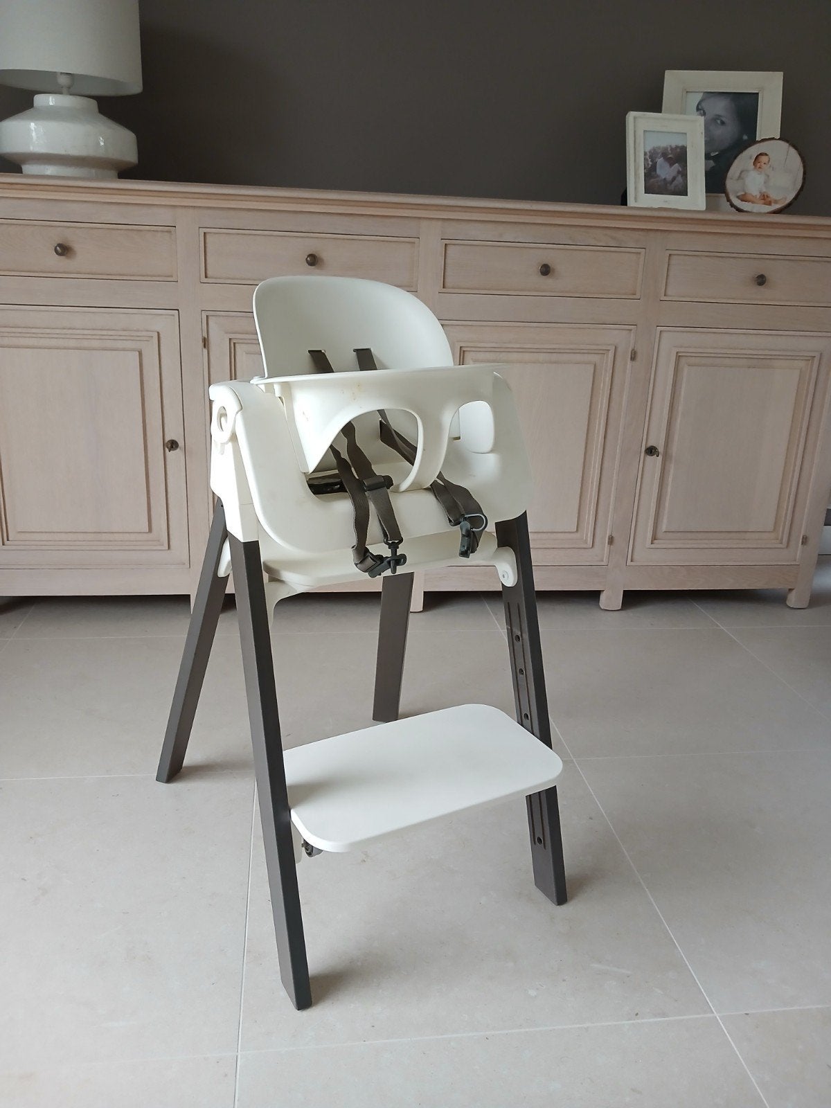 kinderstoel stokke, Kinderen en Baby's, Ophalen, Nieuw, Meegroeistoel, Gordel(s)