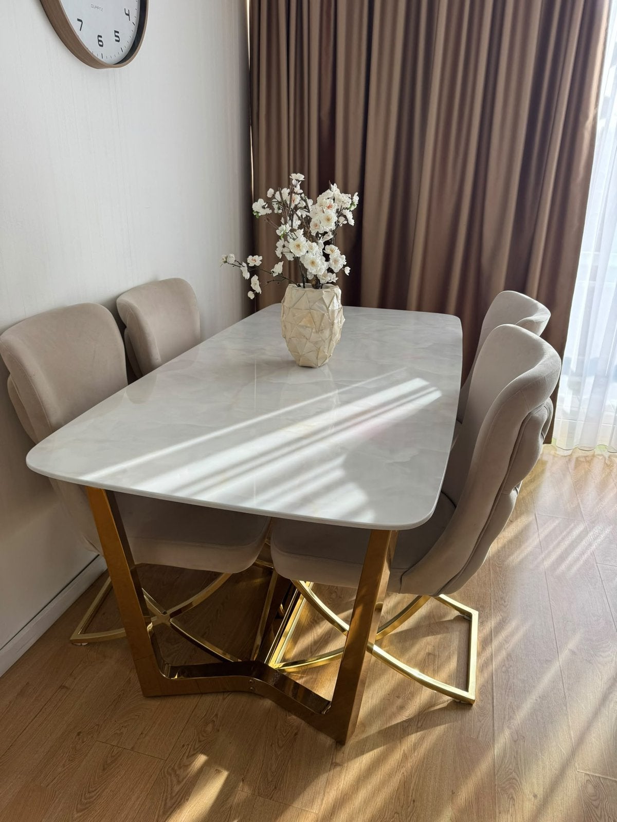 Eettafel en stoelen + salontafel, Ophalen, Zo goed als nieuw