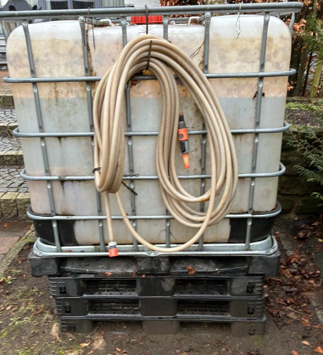 Waterton 1000Liter, 150 litres ou plus, Enlèvement, Utilisé, Avec robinet