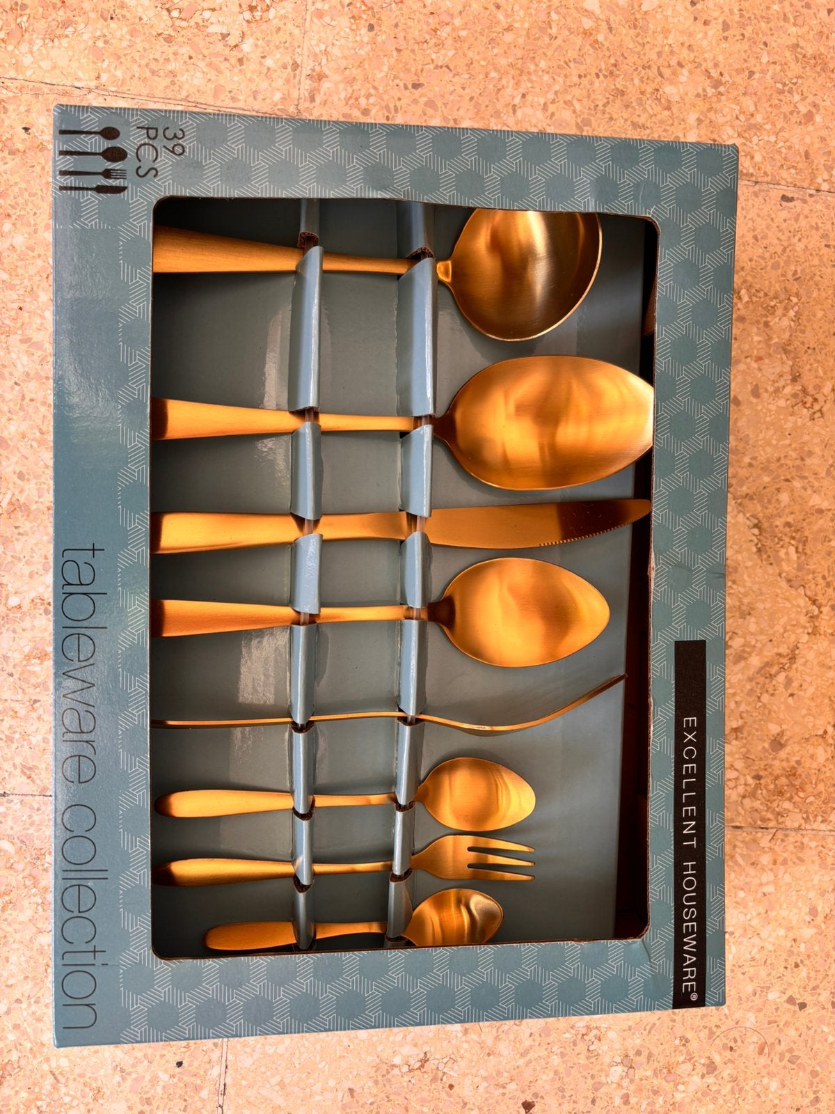 Service de couverts dorés 32 pièces – Excellent Houseware, Maison & Meubles, Enlèvement, Neuf
