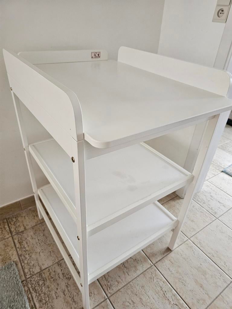 Verschoontafel, Ophalen