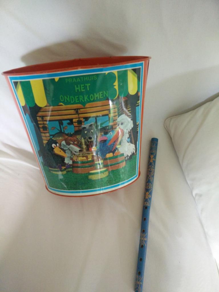 Fabeltjeskrant tonnetje, Verzamelen, Ophalen