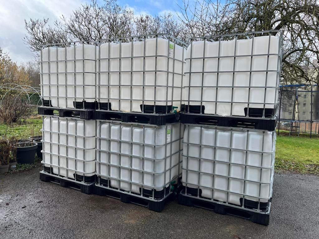 Cuves 1000L IBC – Idéales récupération eau de pluie, Jardin & Terrasse, Barils de pluie, Comme neuf, Bois, 150 litres ou plus