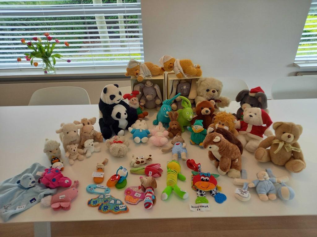 Mooie verzorgde knuffels zoeken nieuwe baasjes Nijntje etc, Enlèvement ou Envoi, Comme neuf, Lapin