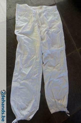 [3571] pantalon pantalon blanc camahieu probablement une tai, Taille 38/40 (M), Enlèvement ou Envoi, Comme neuf, Blanc