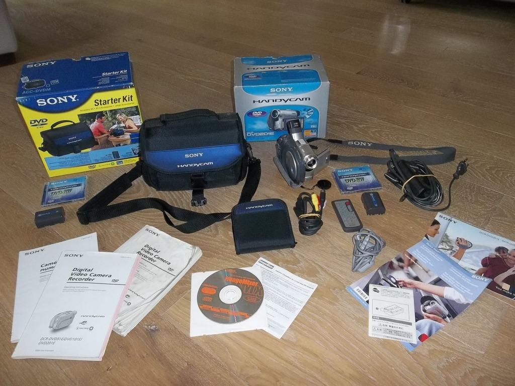sony handycam,dvd camera met tas ,dvd,afstandsbediening camc, Ophalen of Verzenden, Gebruikt, Sony