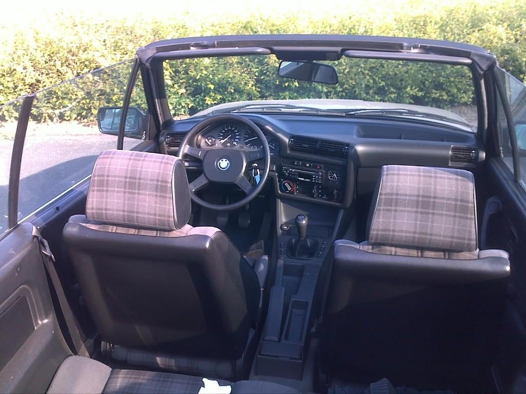 BMW E30 Cabrio 318i Elektr Dak Bj:05/1992 Km:79840, foto 8