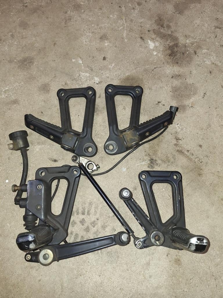 Kit repose-pieds, marchepied, frein et interrupteur Ducati S, Motos, Enlèvement ou Envoi