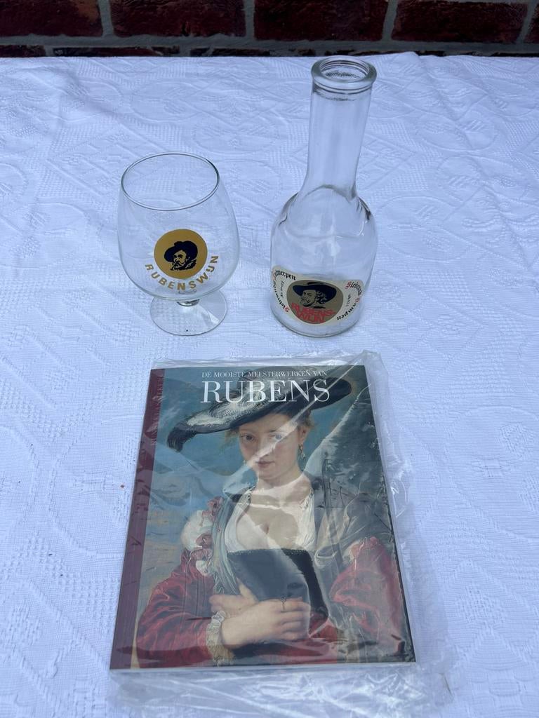 Rubens verzamelset - glas, fles en kunst boek, Antiek en Kunst, Antiek | Woonaccessoires, Ophalen of Verzenden