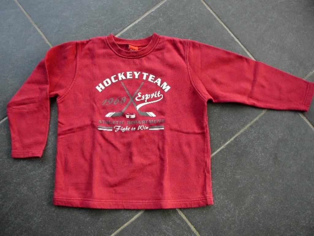 rode trui van het merk Esprit, Kinderen en Baby's, Kinderkleding | Maat 128, Gebruikt, Jongen, Trui of Vest, Ophalen of Verzenden
