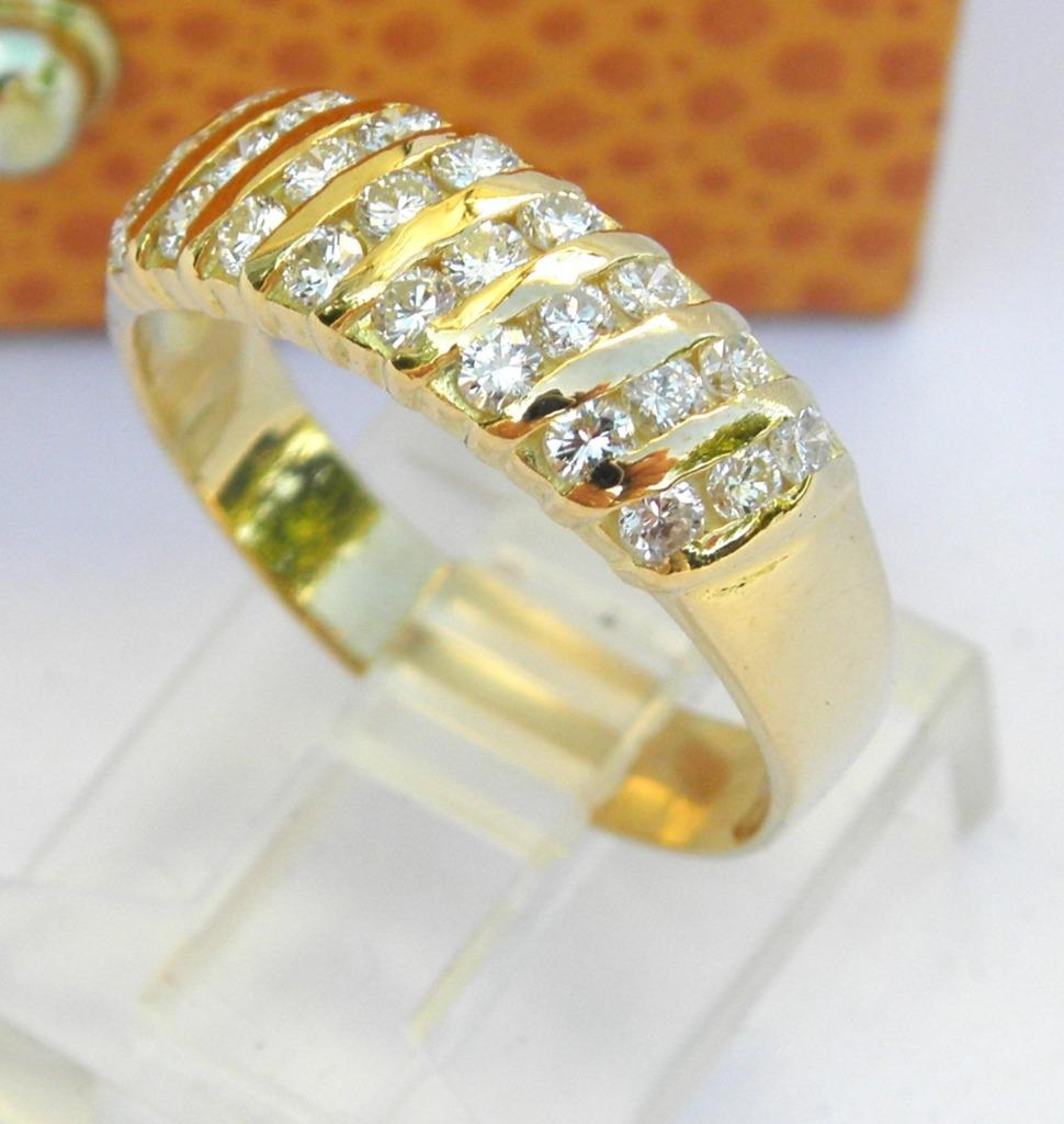 18KT gouden ring met diamanten, Handtassen en Accessoires, Ringen, Ophalen of Verzenden, Zo goed als nieuw, 17 tot 18, Met edelsteen