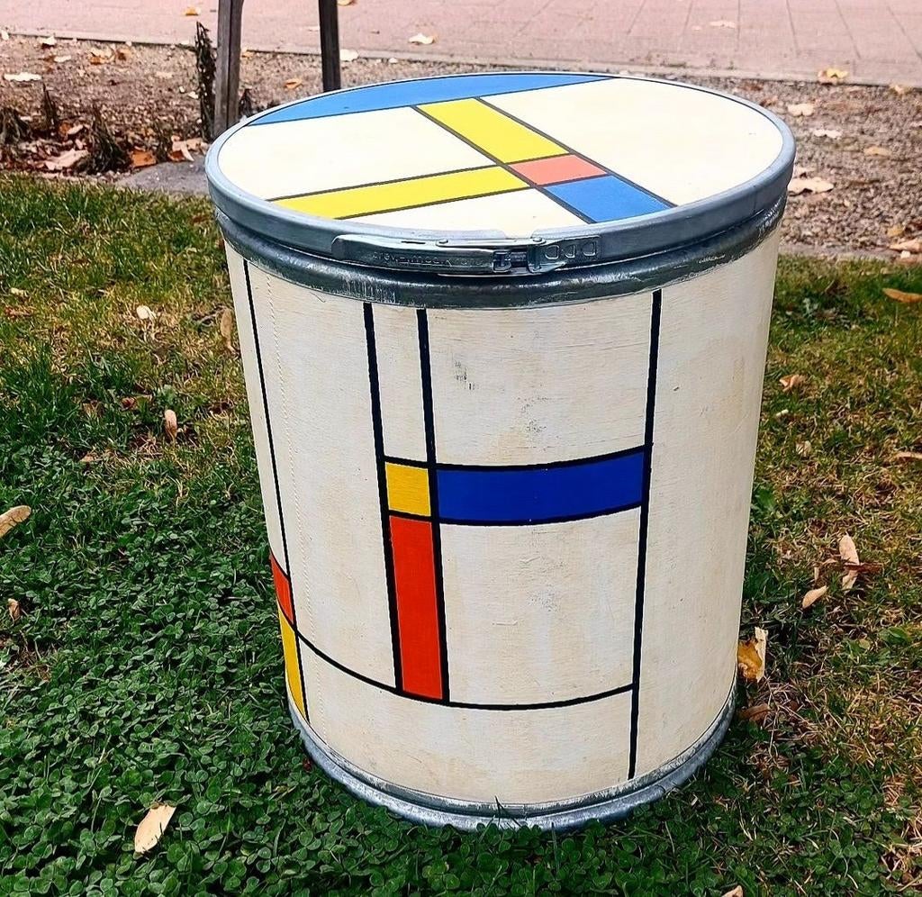 Opbergkruk met Piet Mondriaan design, Antiek en Kunst, Kunst | Etsen en Gravures, Ophalen of Verzenden