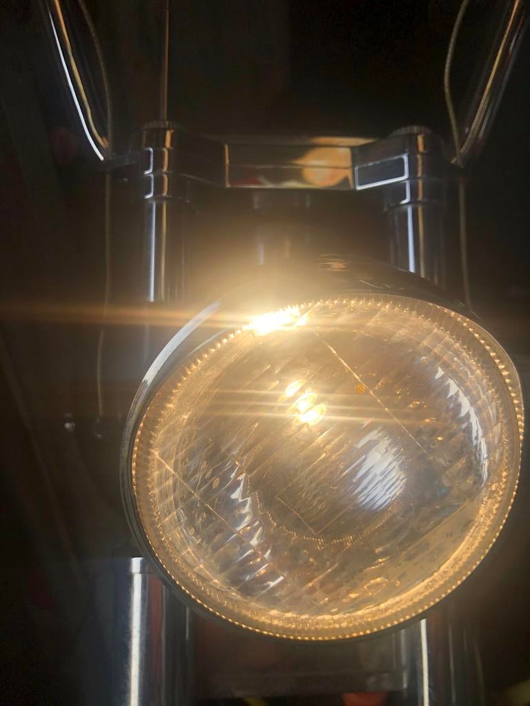 Radio-tank Harley !, Motos, Enlèvement