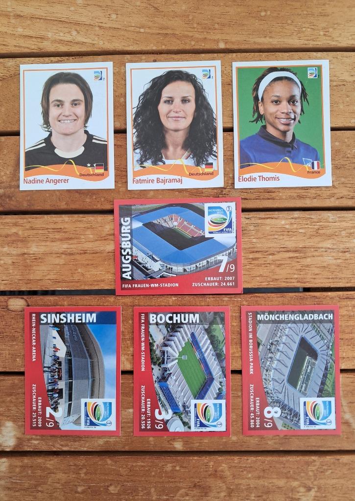 Panini Women 2011 3 ongenummerde + 4 Rewe stadion stickers, Enlèvement ou Envoi, Comme neuf, Plusieurs autocollants