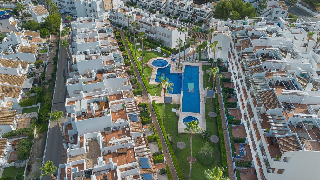 Penthouse te koop met solarium in Villamartin, Dorp, 75 m², Spanje, 2 kamers