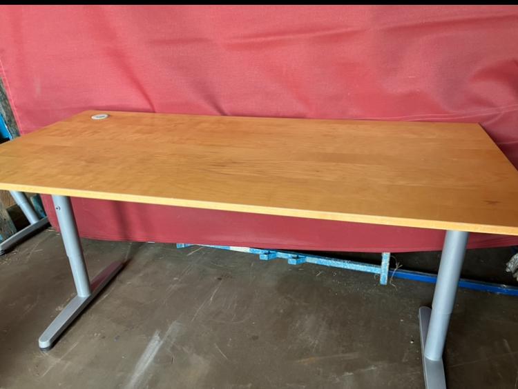 L en rechthoek bureels, Ophalen, Gebruikt