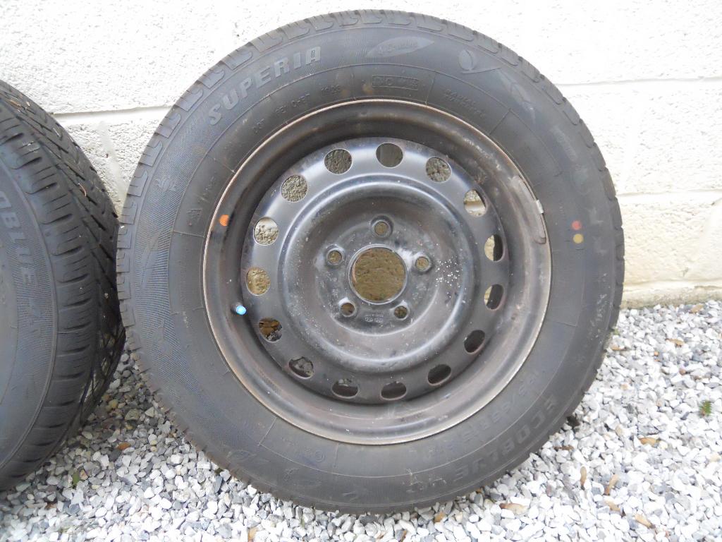 pneus, Autos : Pièces & Accessoires, Pneus & Jantes, Pneu(s), 4 Saisons, 15 pouces, 195 mm, Utilisé, Enlèvement