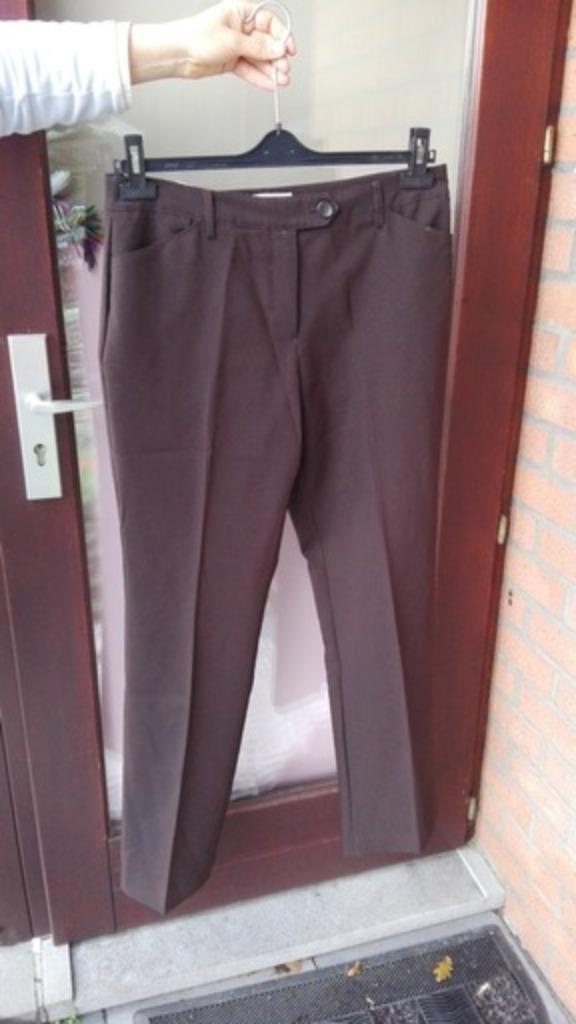 damesbroek broek, Kleding | Dames, Broeken en Pantalons, Ophalen of Verzenden, Nieuw, Maat 42/44 (L), Bruin