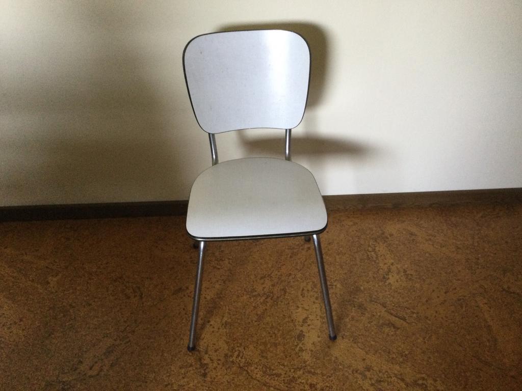 Vintage keukenstoelen, Huis en Inrichting, Ophalen, Gebruikt, Twee, Vintage