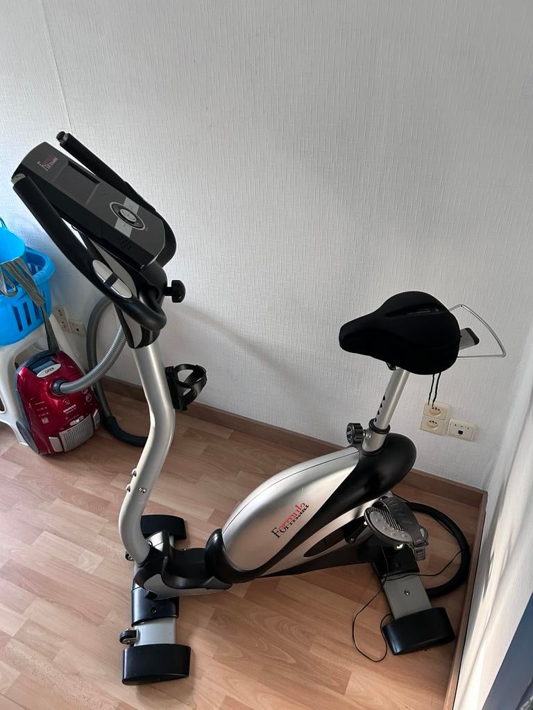 Formula Home Trainer, Jambes, Comme neuf, Enlèvement, Vélo d'appartement