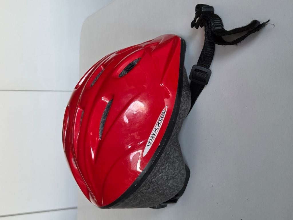 Rode kinder fietshelm maat XS/S, Ophalen of Verzenden, Zo goed als nieuw, XS