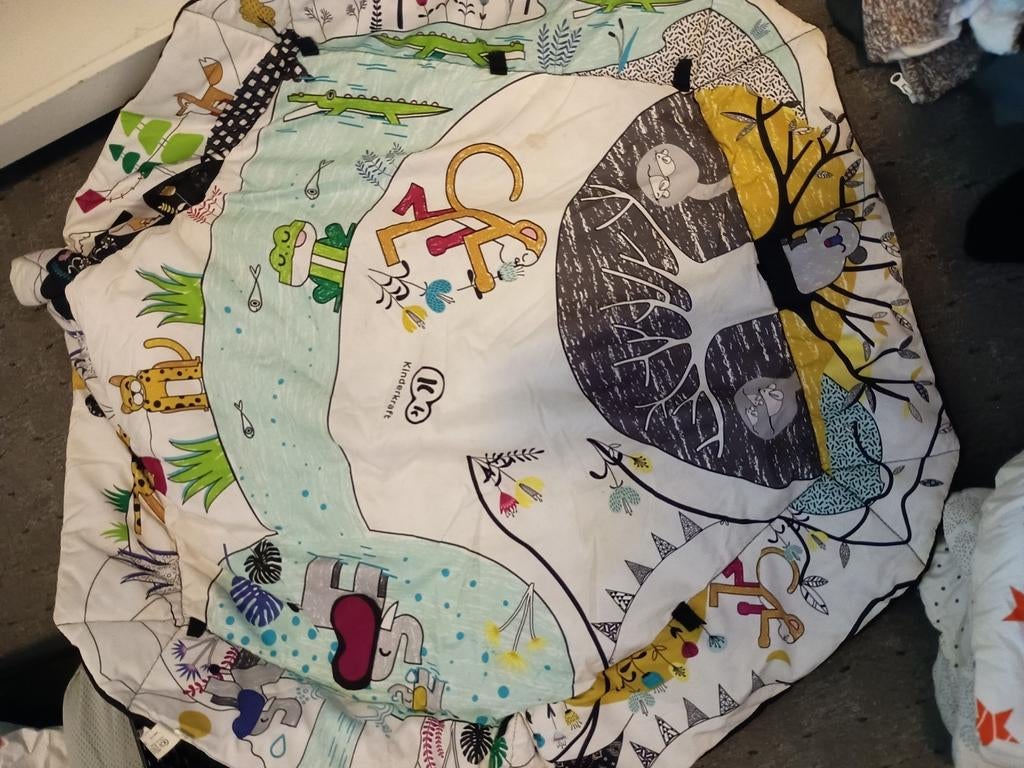 Tapis bébé, Enlèvement, Utilisé