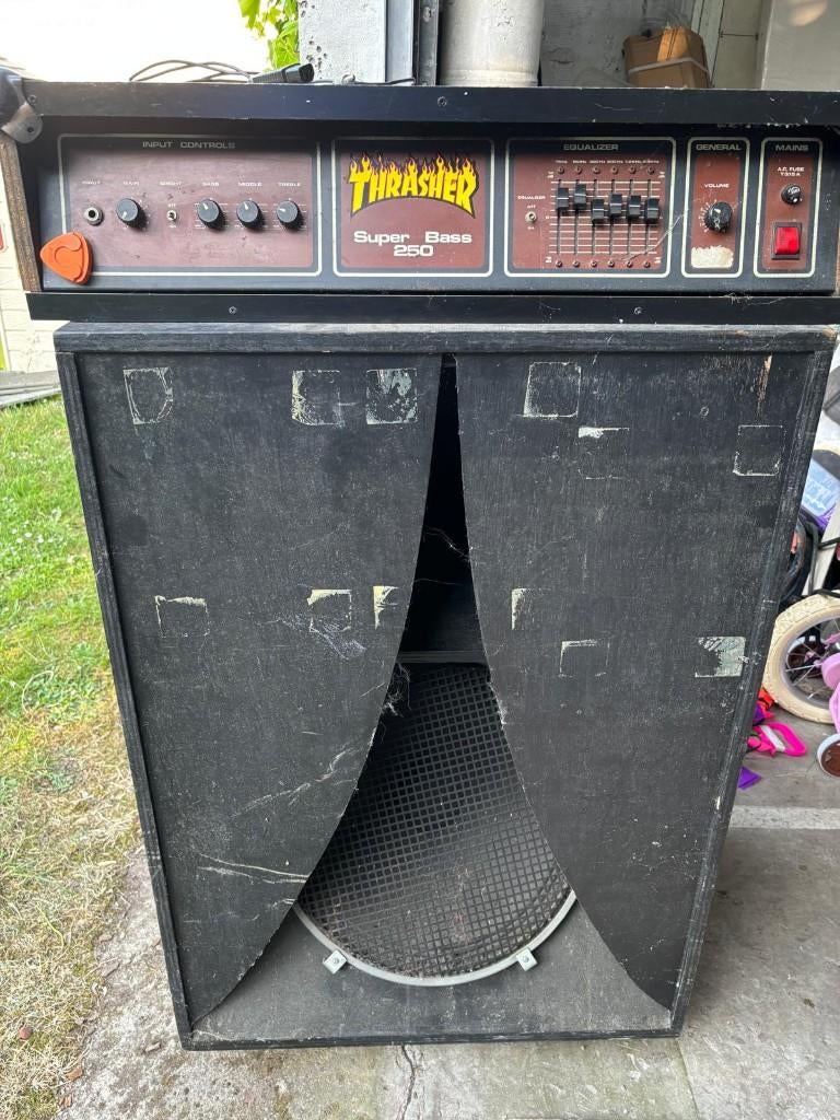 Vintage bas amp, Muziek en Instrumenten, Ophalen, Gebruikt, Basgitaar, 100 watt of meer