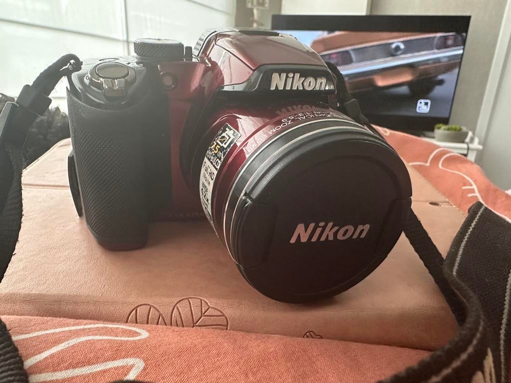 Nikon coolpix p510, bordeaux, Ophalen, Zo goed als nieuw, Nikon