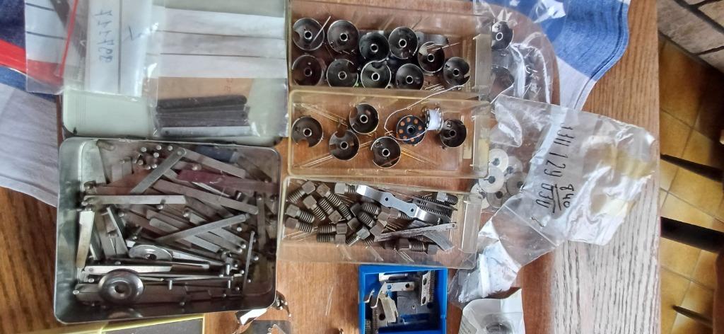 Benodigdheden voor industriële naaimachines, Hobby en Vrije tijd, Naaimachines en Toebehoren, Ophalen