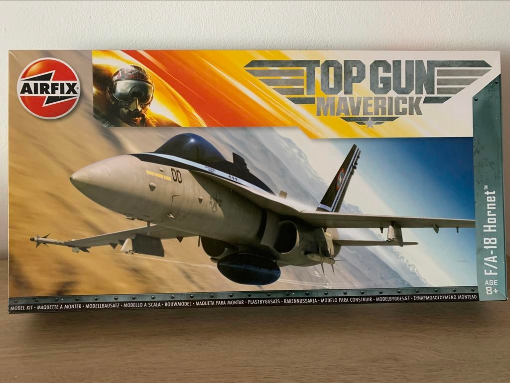 Airfix Top Gun Maverick F/A-18 Hornet Nieuw 1/72 scale, Enlèvement ou Envoi, Neuf