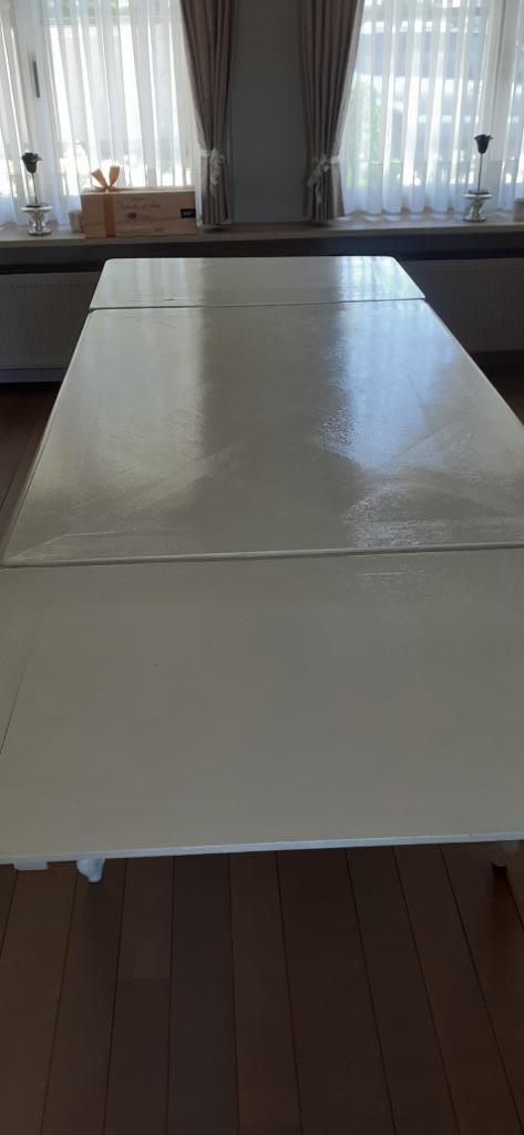 table et chaises, Enlèvement, Utilisé