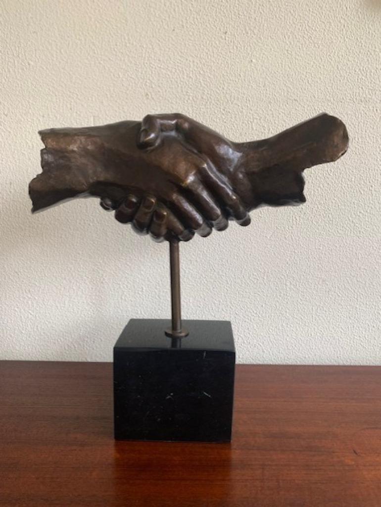 Groot Bronzen Beeld Handen Vriendschap Dank Salvador Dali, Enlèvement ou Envoi