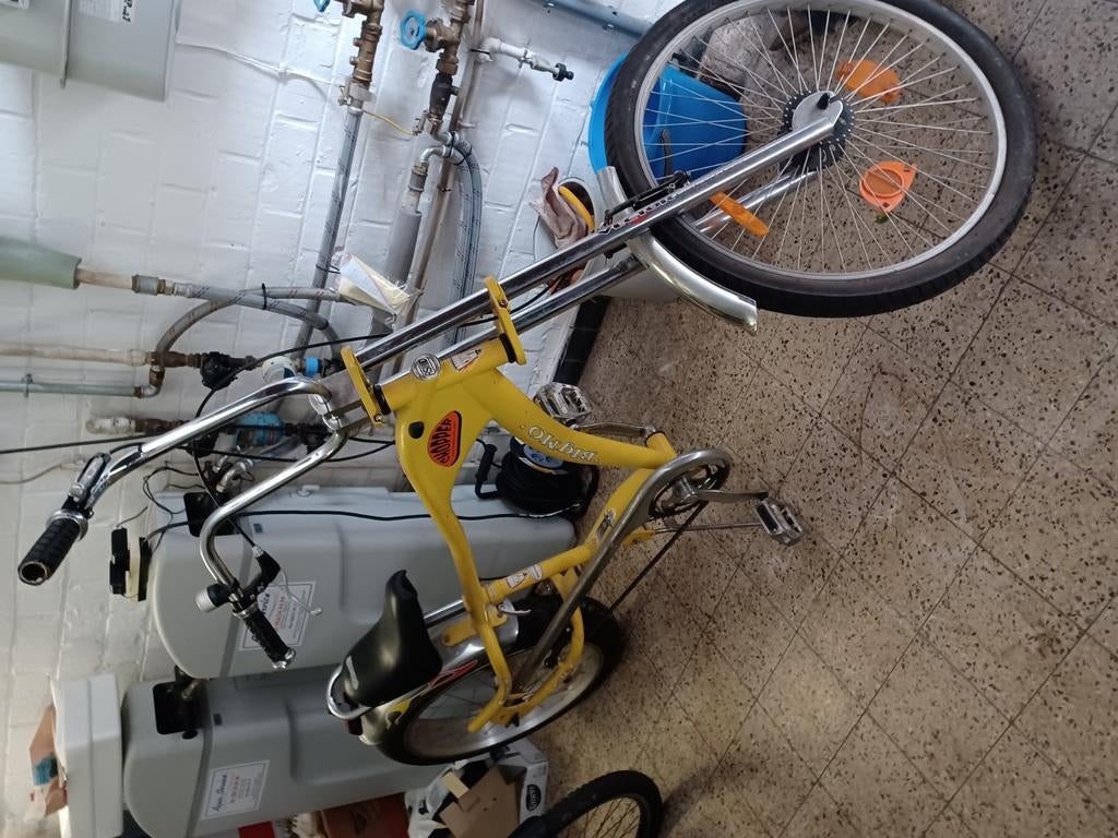 Helikopter, Fietsen en Brommers, Ophalen, Zo goed als nieuw