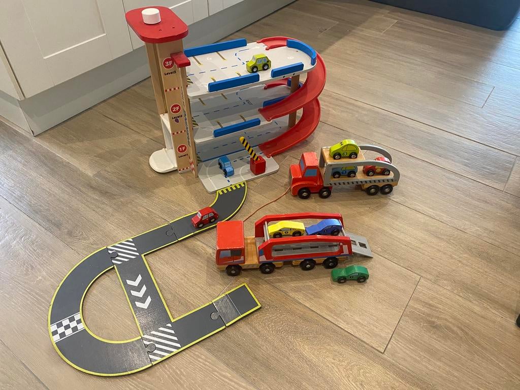 Houten garage met toebehoren, Ophalen, Gebruikt