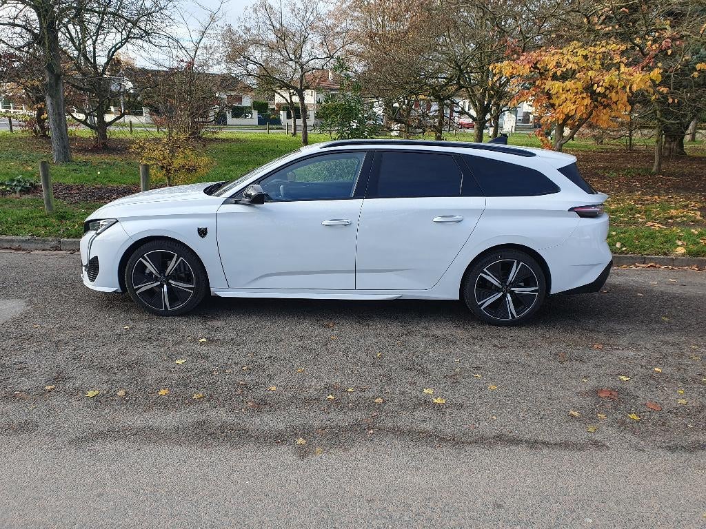 PEUGEOT 308 SW GT 1.5 HDI 130 eat8, Automaat, Wit, 5 deurs, Particulier