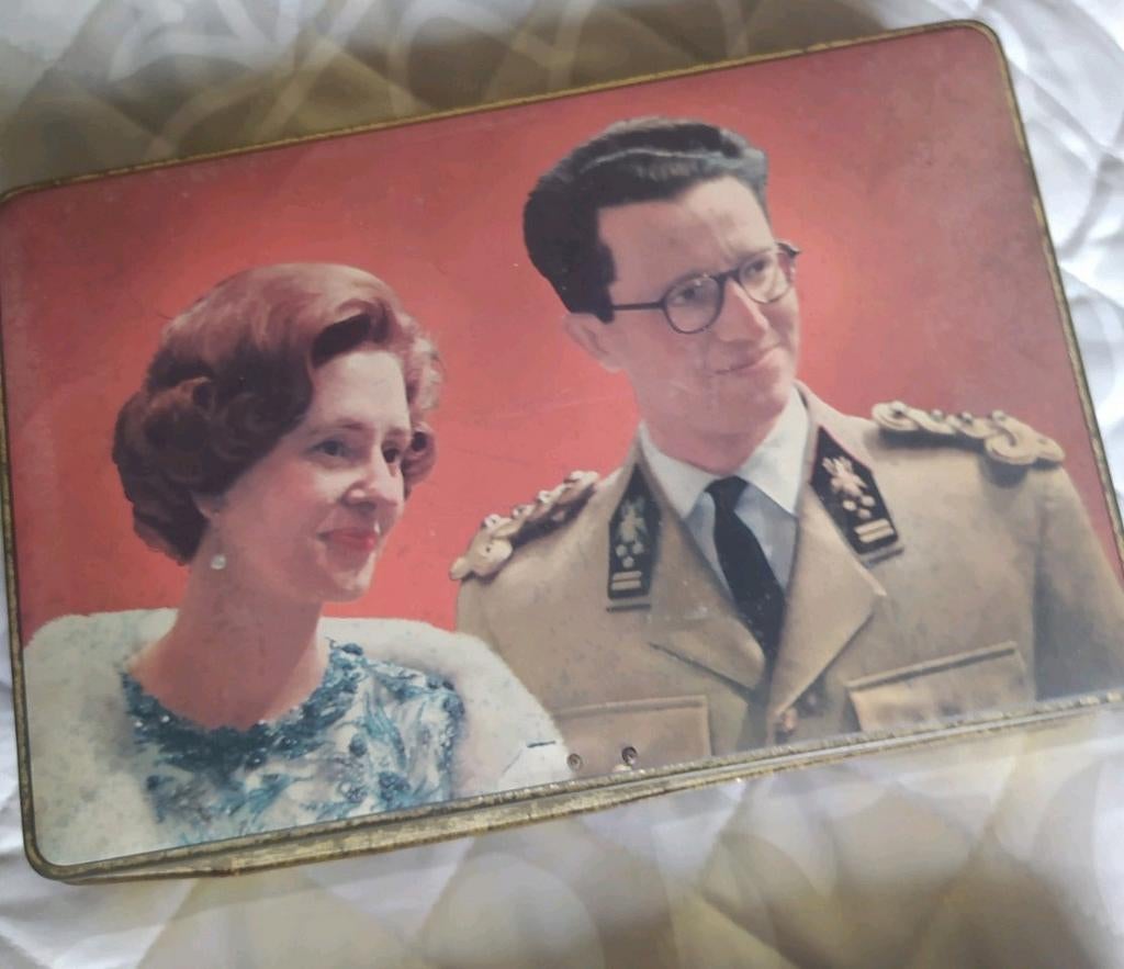 Jacques, blikken doos koning Boudewijn en koningin Fabiola, Verzamelen, Ophalen of Verzenden, Zo goed als nieuw