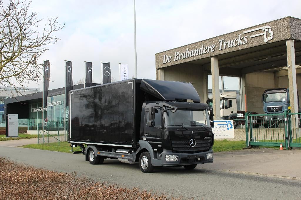 Mercedes atego 823 - 4x2 - 2020 - 299.100 km - EURO 6, Autos, Camions, Entreprise, Achat, Caméra de recul, Mercedes-Benz, Diesel