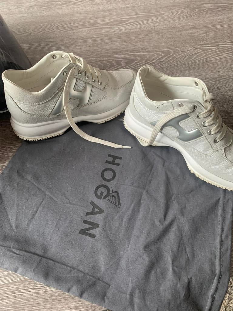 Basket Hogan blanc et argenté, Vêtements | Hommes, Chaussures, Enlèvement ou Envoi, Hogan, Comme neuf, Blanc